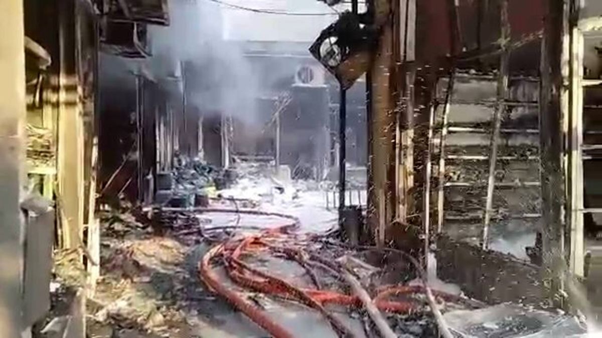 آتش‌سوزی یک پاساژ در محدوده بازار تهران