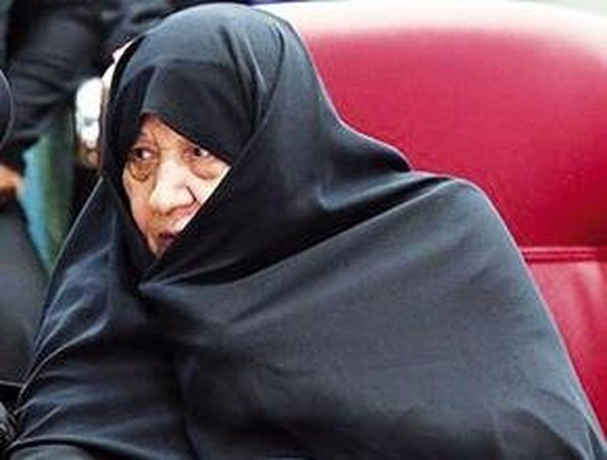 همسر آیت‌الله هاشمی رفسنجانی:در جمهوری اسلامی، نقش همسران شخصیت‌ها دیده نمی‌شود
