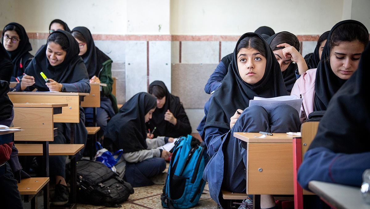 روزنامه کیهان: دانش‌آموزان مسموم نشده بودند، حالتی شبیه به مسمومیت داشتند